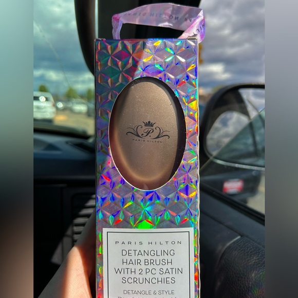 NWT Paris Hilton Pink Hairbrush - Picture 2 of 2